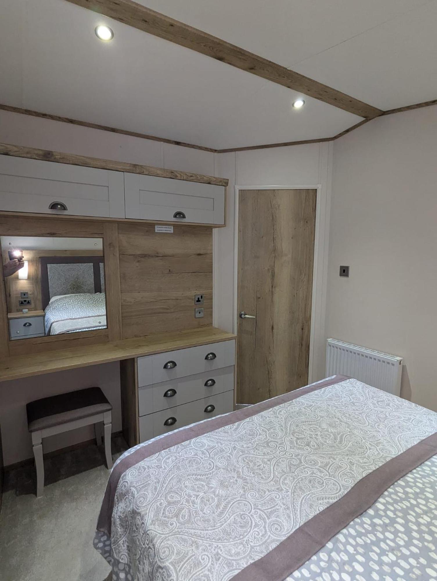 Stunning Caravan With Panoramic Views Weymouth Littlesea Haven Wyke Regis Exteriér fotografie